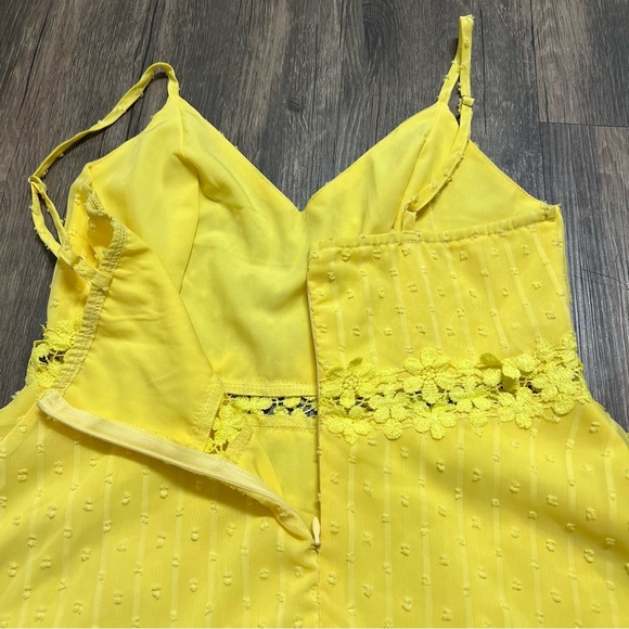 SHEIN Yellow Sleeveless Mini Sundress Floral Embroidered Detail Lace Lined Zip S - Picture 13 of 14